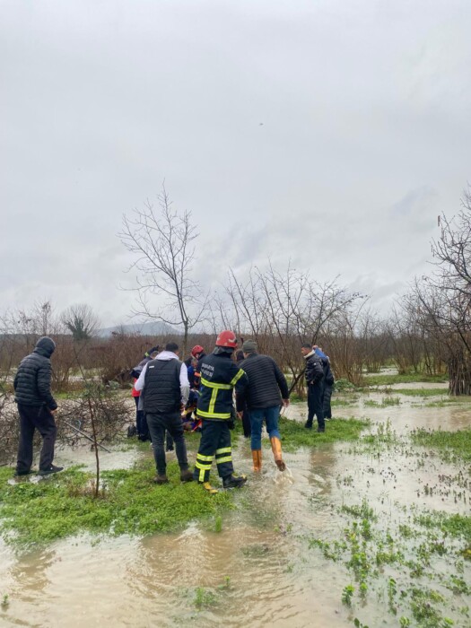 Akyazı'da bir vatandaş künkün içine düştü