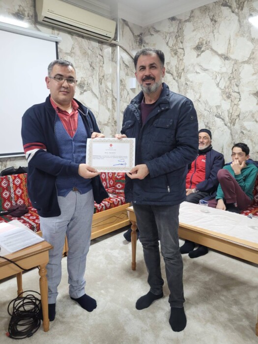 Akyazı'da 'Baba Okulu Semineri' yapıldı