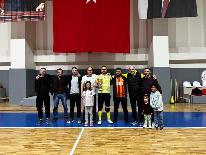 Taşburun Gençlik Kulübü'nden voleybol turnuvası